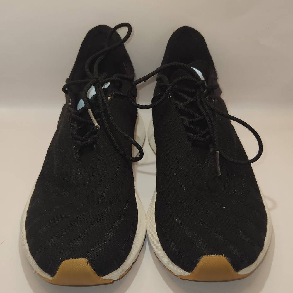 Women's Saysh One Black Size 6.5